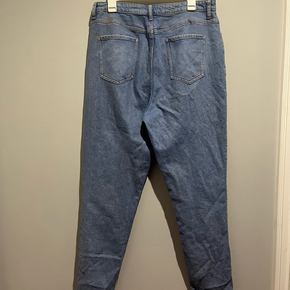 ASOS hourglass high rise mom jeans - Picture 3 of 6